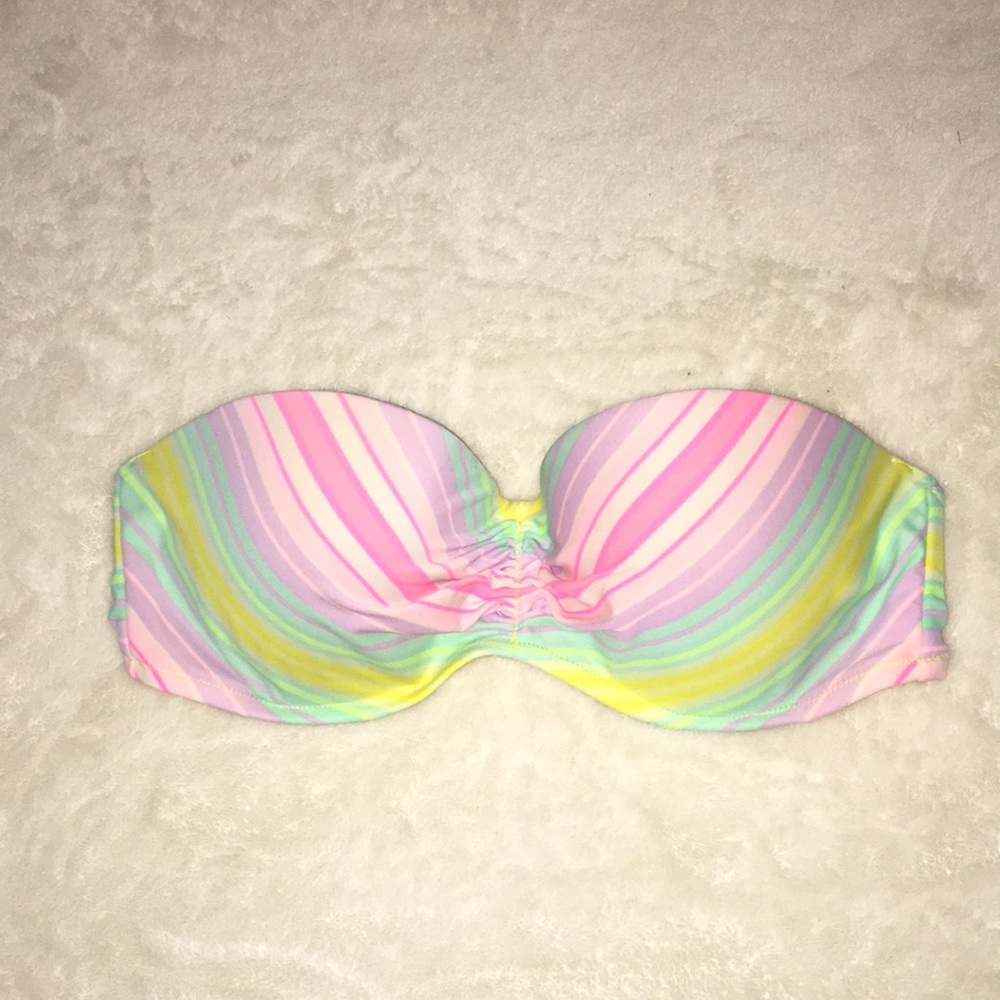 Pastel bikini Top